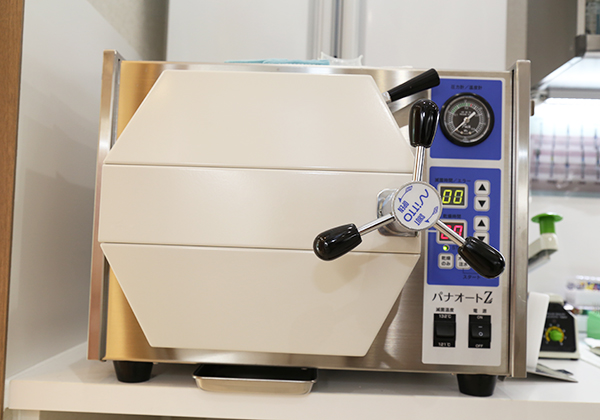 高圧蒸気滅菌器