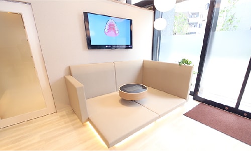 遊べるキッズスペース完備